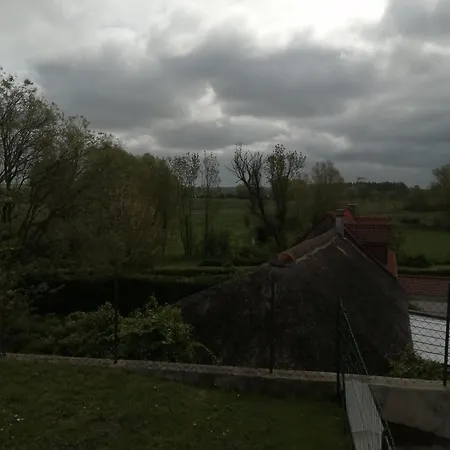 Le Chant Des Grenouilles Feriehus Boismont (Somme)